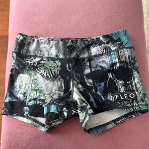 FLEO Bootie/Crossfit/Fitness Shorts Black and Teal with Skull Design